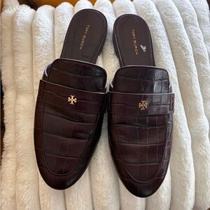 Tory Burch Dark Burgundy Croc-Embossed woman’s Loafers